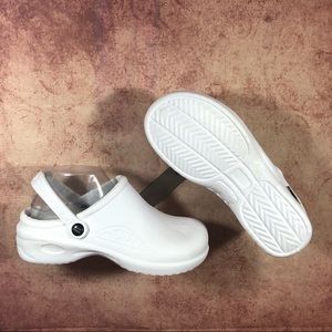 Natural Uniforms Womens Ultralite Strap Clogs s73